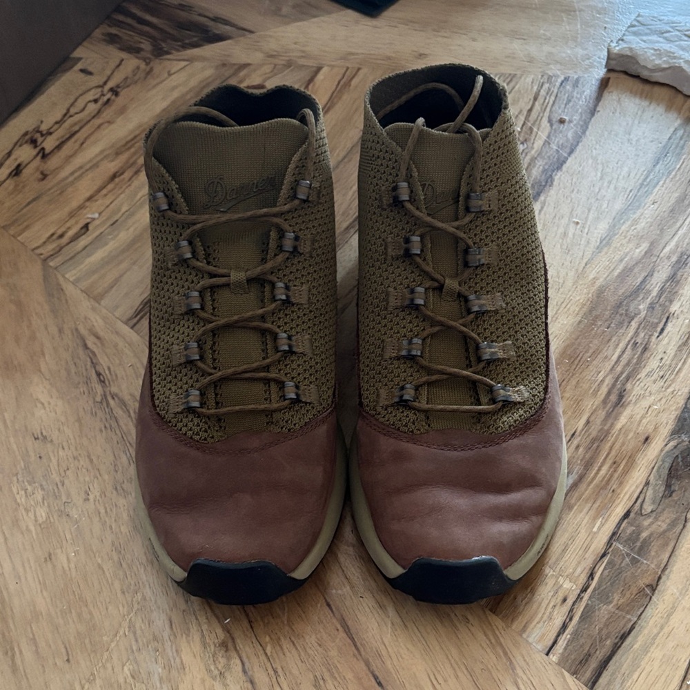 Danner Men's Olive and Brown Sneakers